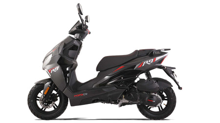 R9 PURE 4T EFI